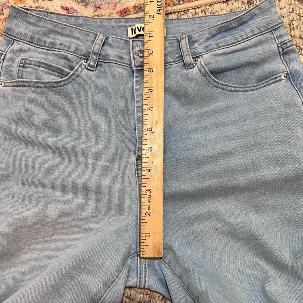 Luvamia Light Wash High Rise Straight Leg Jeans Size S| 28" Inseam Mom Jeans. - Picture 7 of 10